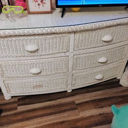 Wicker Bedroom Furniture 