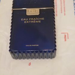 Versace Eau Fraiche Extreme Pour Homme cologne