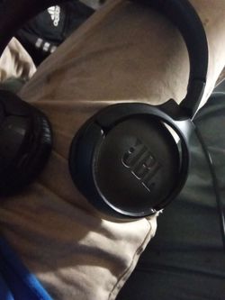 Jbl earphones