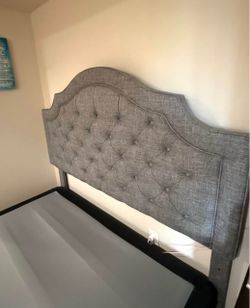 Moving Sale!!! Queen headboard/frame