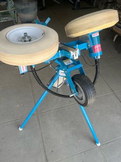 Jugs football machine