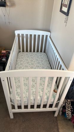 Baby crib