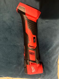 Milwaukee multi tool