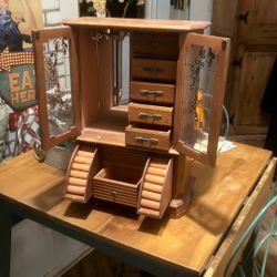 Wooden Jewelry Box