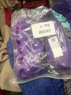 Purple tennis shoes size 6.5