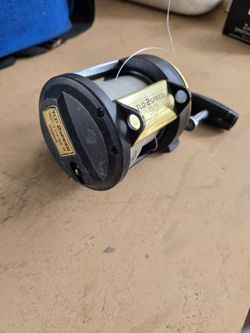 Shimano TLD 30 2-Speed (often designated as the TLD-30 II) conventional saltwater lever-drag trolling reel.