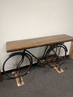 🚲 One-of-a-Kind Antique Bicycle Bar Table Set (Includes 3 Stools)