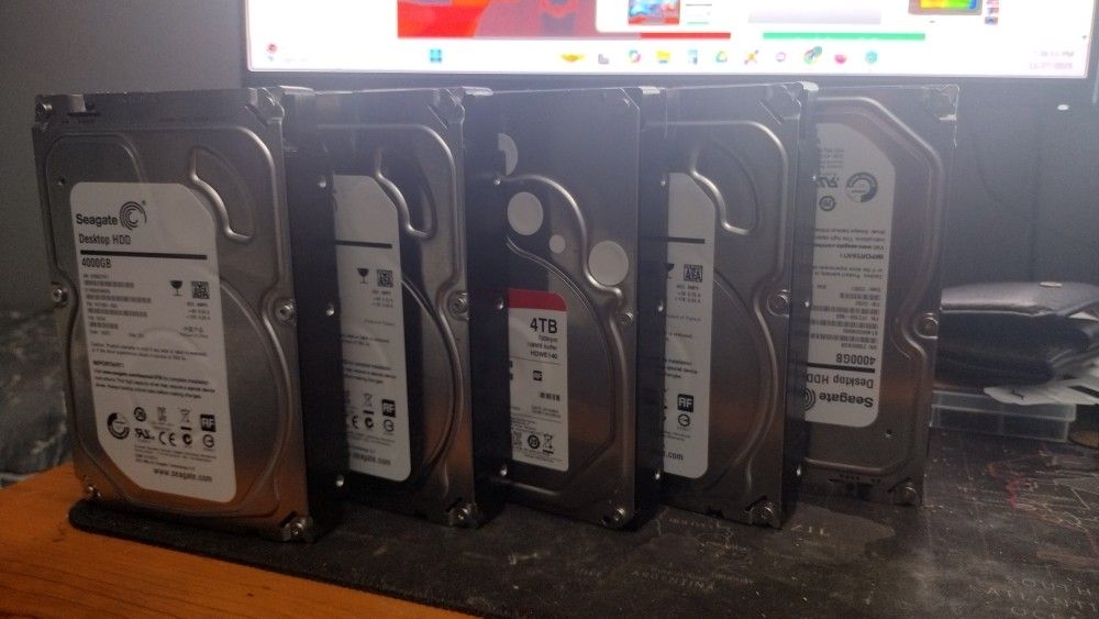 5X 4TB HDD Hard Drives