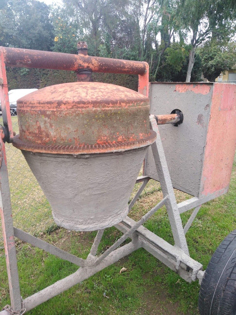 Canoga Cement mixer for Sale in Santa Ana, CA OfferUp
