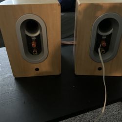 Cambridge Sound Speakers 