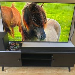 4 ITEM BUNDLE DEAL - 55” TCL 4K QLED SMART TV + VIZIO SOUNDBAR & WIRELESS SUBWOOFER + WALL MOUNT + BRAND NEW 30FT LED LIGHTS