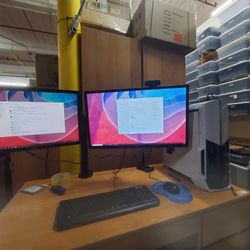 DUO MONITORS SETUP AWESOME FOR BUSINESS, HOME SCHOOL....ANYTHING WITH MULTI TASKS