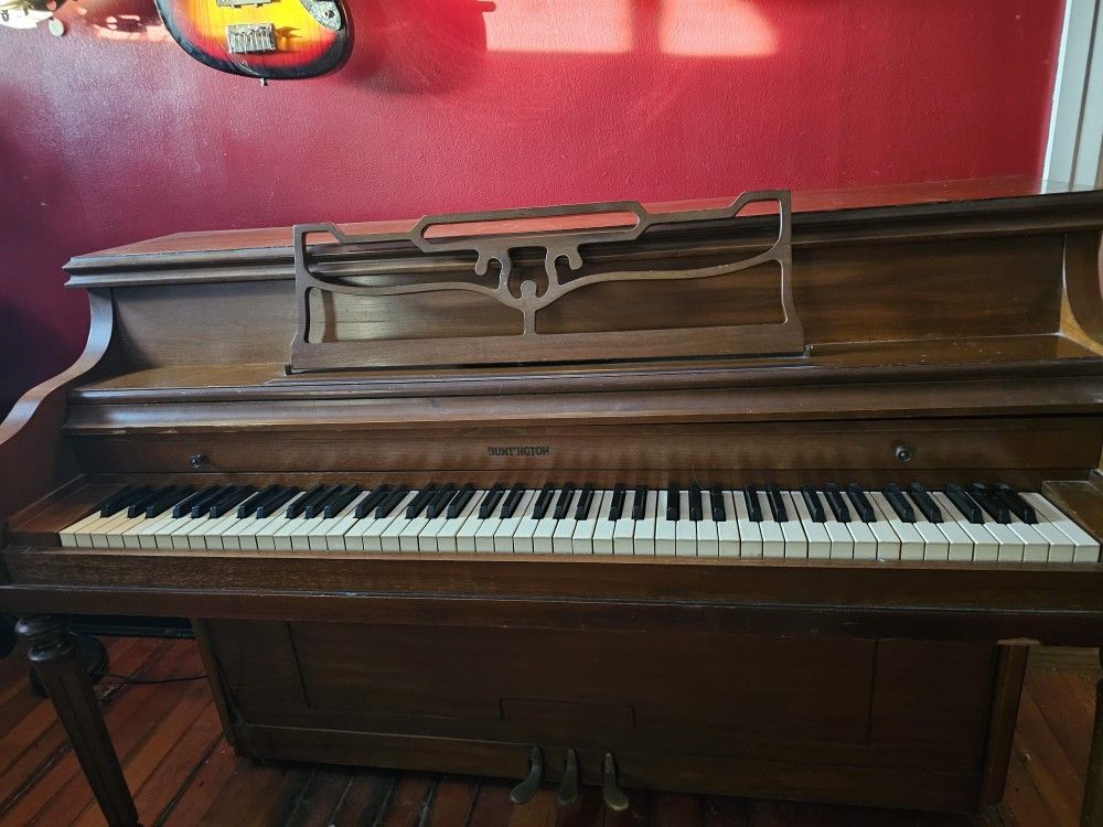 Free Piano