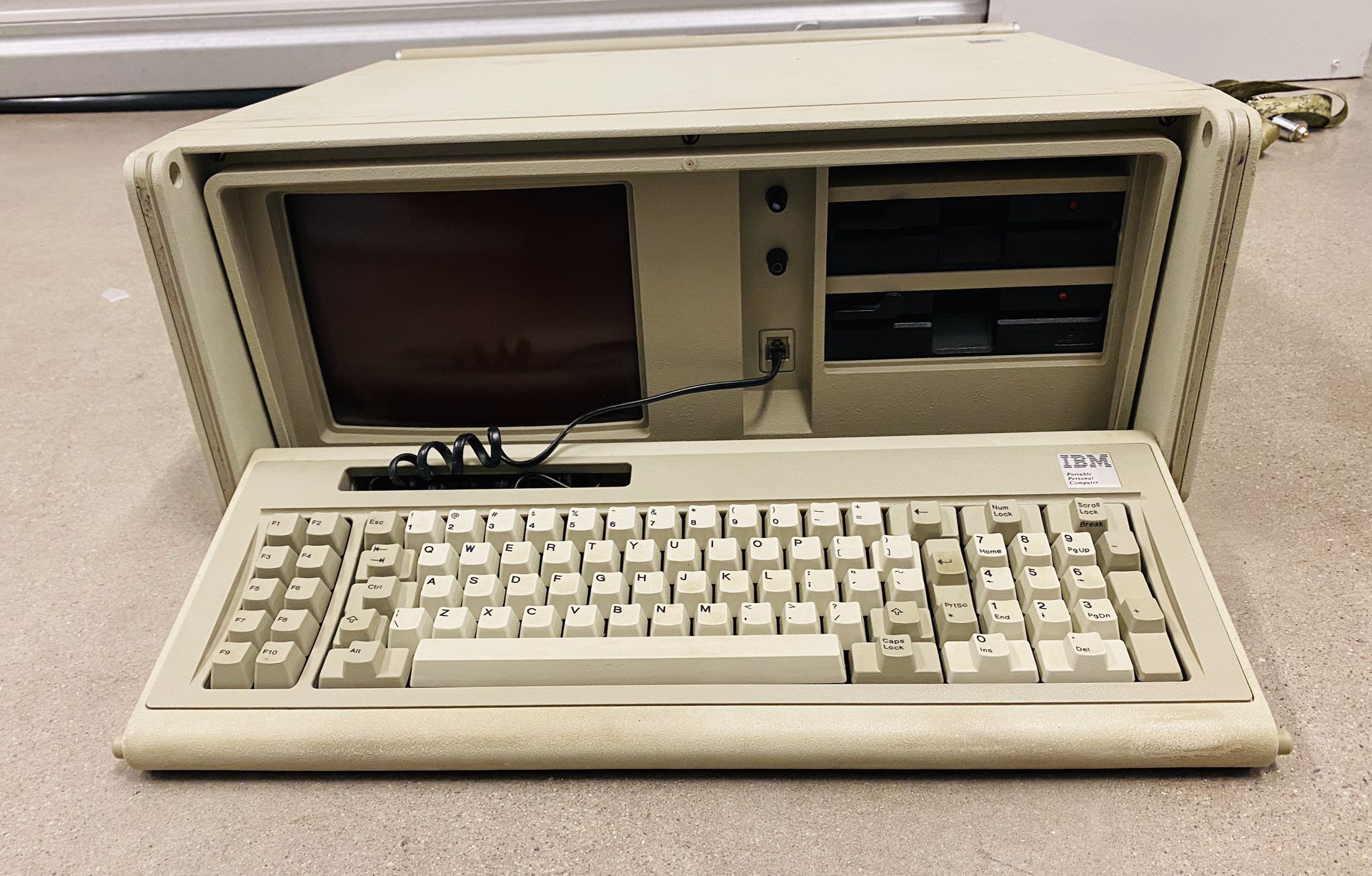 Vintage IBM Computer Model 5155