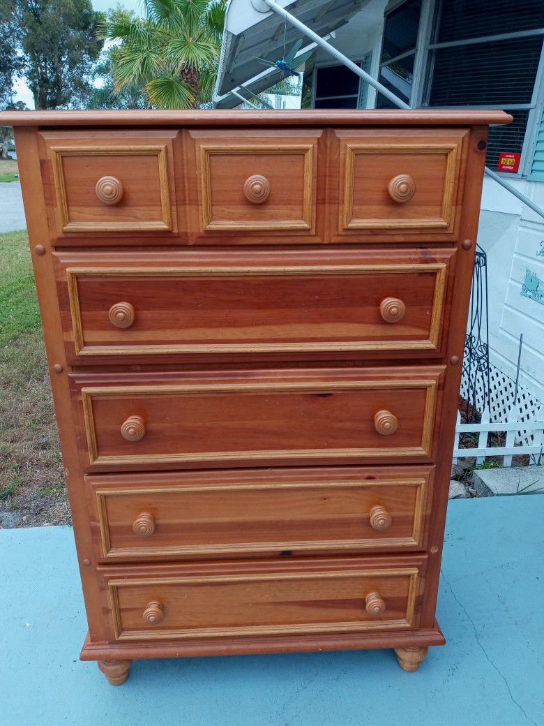 5 Draw Chest Of Drawers Dresser