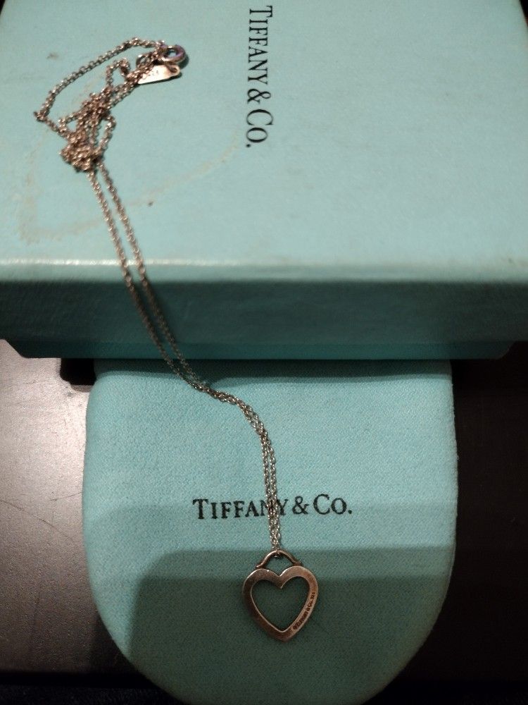 Tiffany & Co. Necklace And Heart Pendant