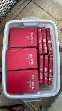 47 hard cover Holy Bible New revised standard version New