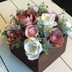 Wood Flowers Centerpieces