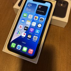 Like New Unlocked iPhone XR 