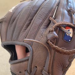 Wilson A950 Baseball Glove