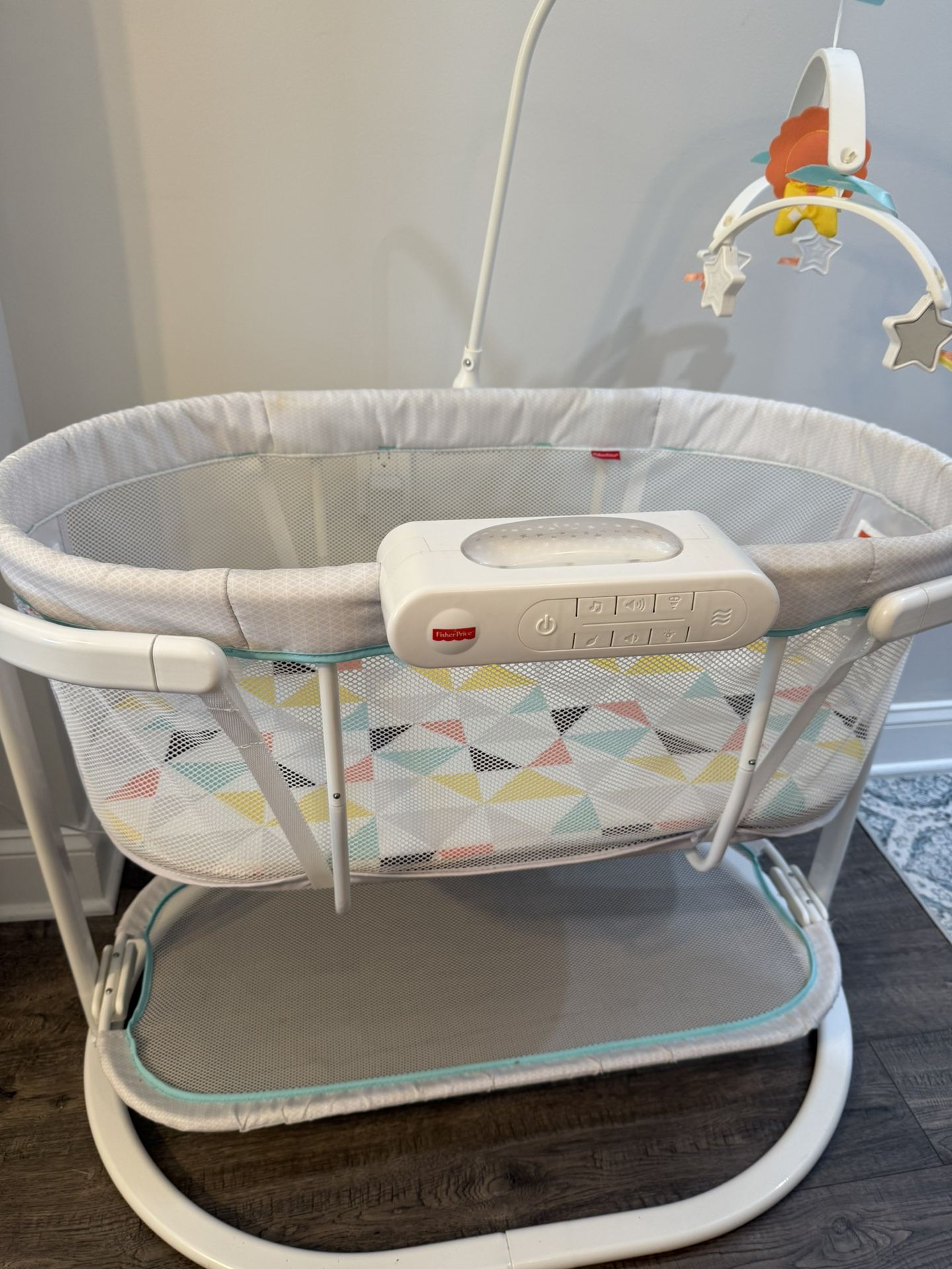 Baby Bassinet Fisher Price