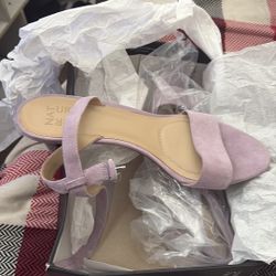 Lavender shoes, brand new never worn