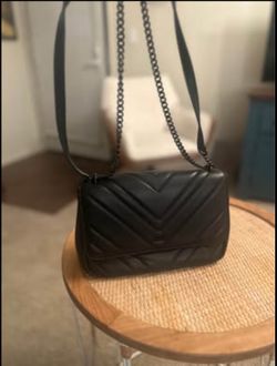 DKNY Black Quilted Shoulder Crossbody Bag