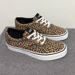 $45 Women’s Vans Brand New Size 8 