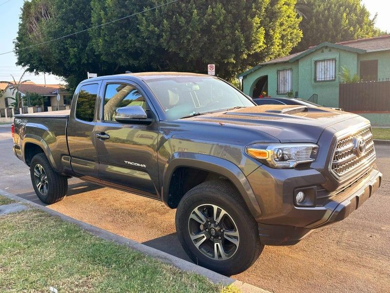 Toyota Tacoma 4x4 V6