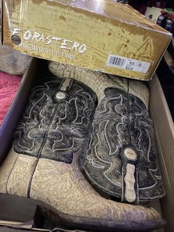 Cowboy Boots 