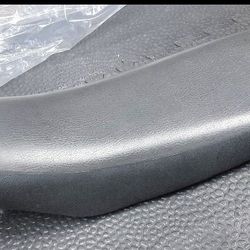 Suzuki DR-Z400/Kawasaki KLX400 Motorcycle OEM Seat (Brand New)