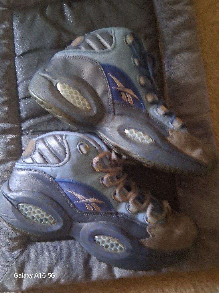 REEBOK!!! Allen Iversons #3...Question MID STASH Sneakers