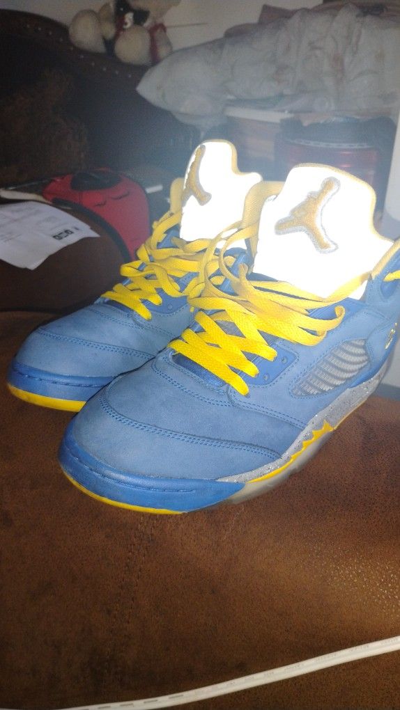 Retro 5 Laneys 10.5 Or 11