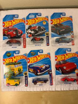 Hot Wheels Die-Cast Cars Lot of 6 N case