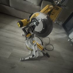 Mitre Saw 