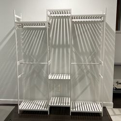  Closet Organizer w/ Shelves & Hanging Rods