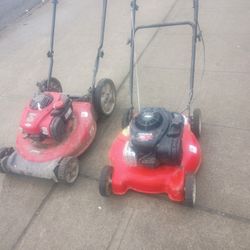 2 Gas Lawnmowers 1 toro 1 Craftsman Both Work 