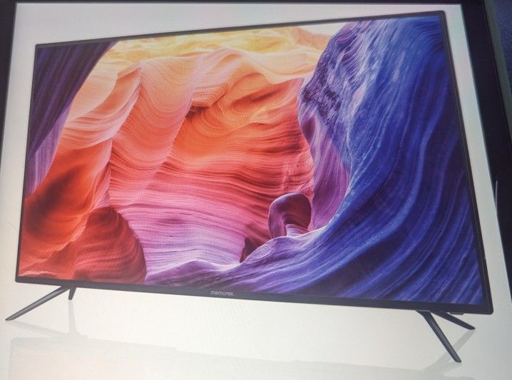 43" LED LCD TV Memorex