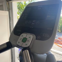 Precor elliptical 