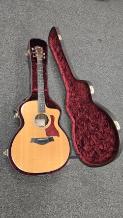 Taylor 214ce DLX Acoustic Electric Guitar