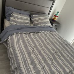 Bed Set For Sale