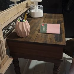 Wood solid desk