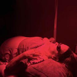Platinum LED Red light Therapy Lamp + Stand, Goggles, Remote
