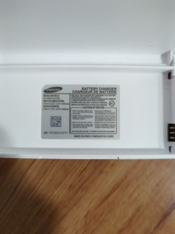 Samsung Battery charger EP-BN910CWU With One Battery