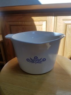 Corningware sauce dish