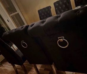 DINNING ROOM SET LIKE NEW