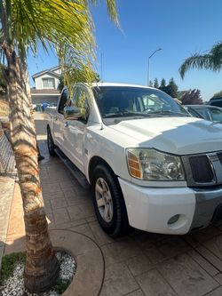2004 Nissan Titan