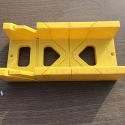 Miter box