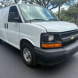 2017 CHEVROLET EXPRESS G2500