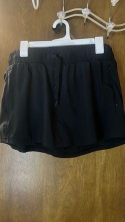 Athletic wear skirt